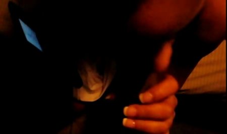 آمد به آن ماده گاو و آن را در یک عضو از دو متجاوزان کاشته