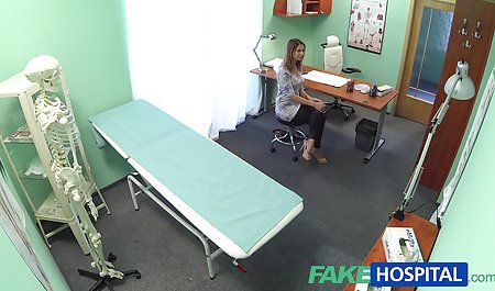 دارای موی سرخ اوا جیغ در طول رابطه جنسی در پارک