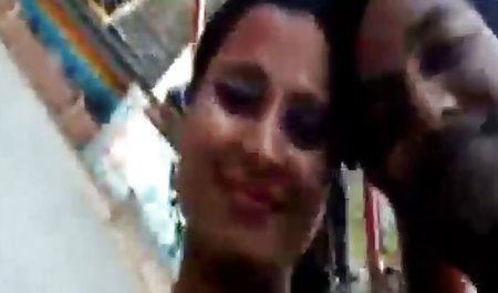 دو جوجه سکسی اغوا شده توسط مرد در رابطه جنسی
