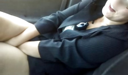 دو نوک سینه ها نامه های یکدیگر را آبیاری کردند.