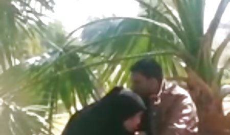 پسر گی پس از تنیس خود را ارضا